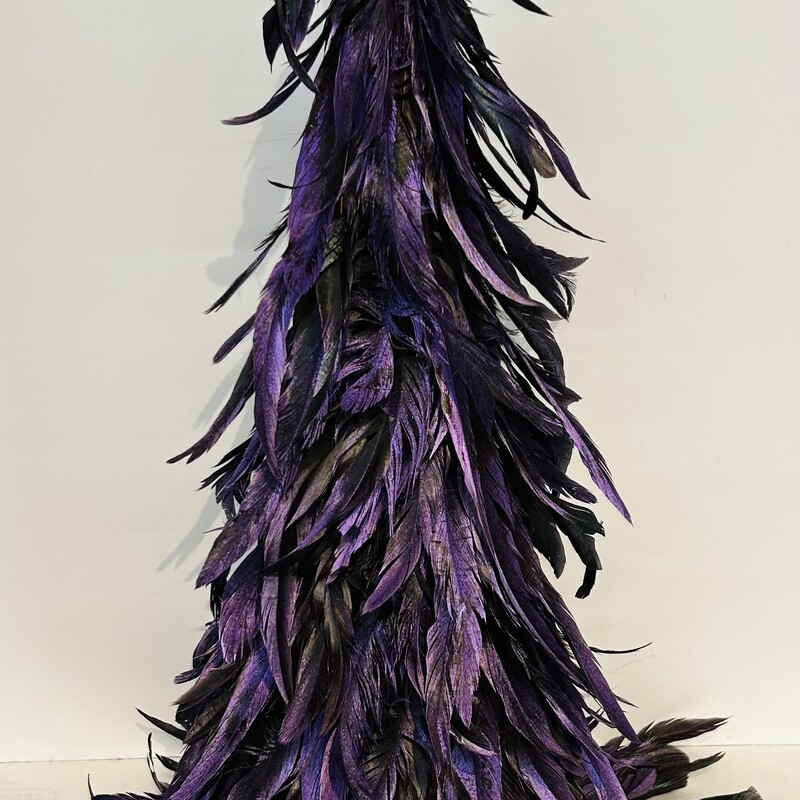 Feather Tree
Purple
Size:14 x 22 H