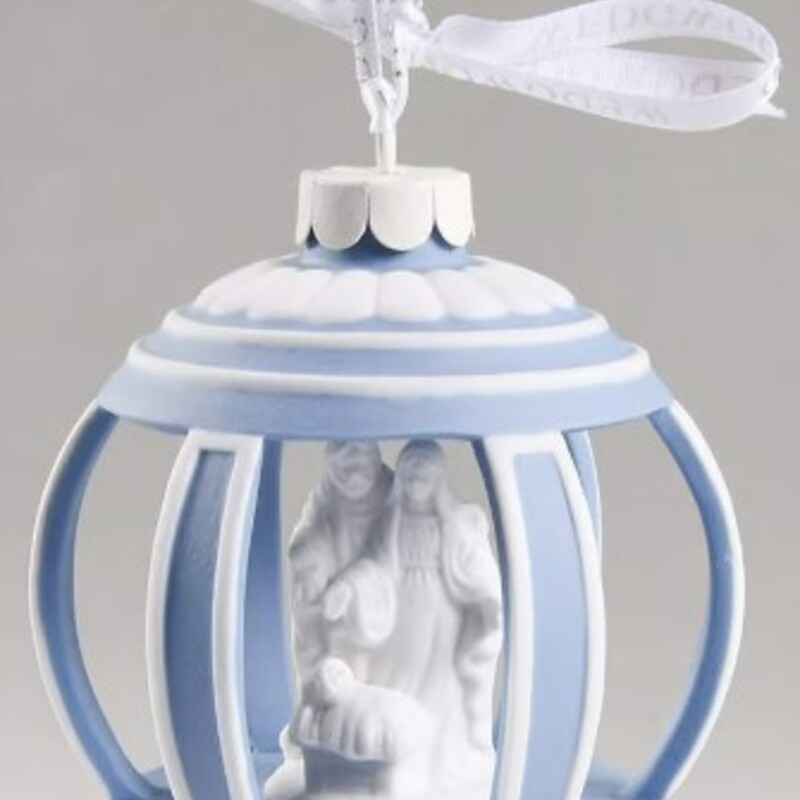 Wedgwood Holy Family Bulb
Blue White Jasperware
Size: 2x2H
Retail $70+