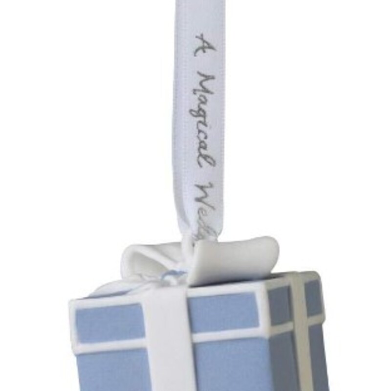 Wedgwood Present Ornament
Blue White Jasperware
Size: 2x2H
Retail $70+