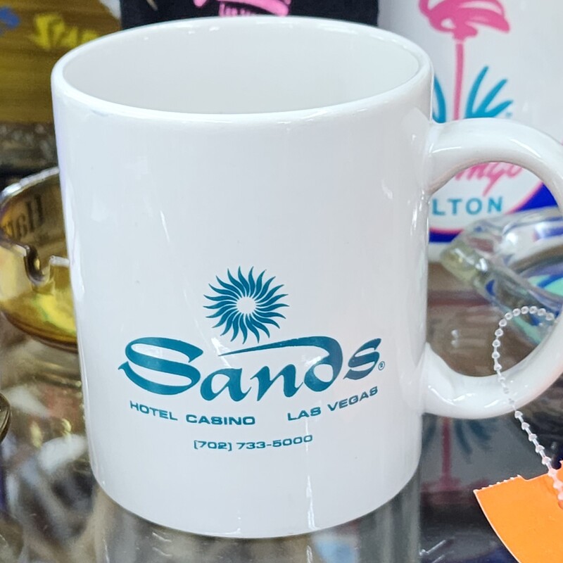 Vtg Vegas Mug, White, Sands