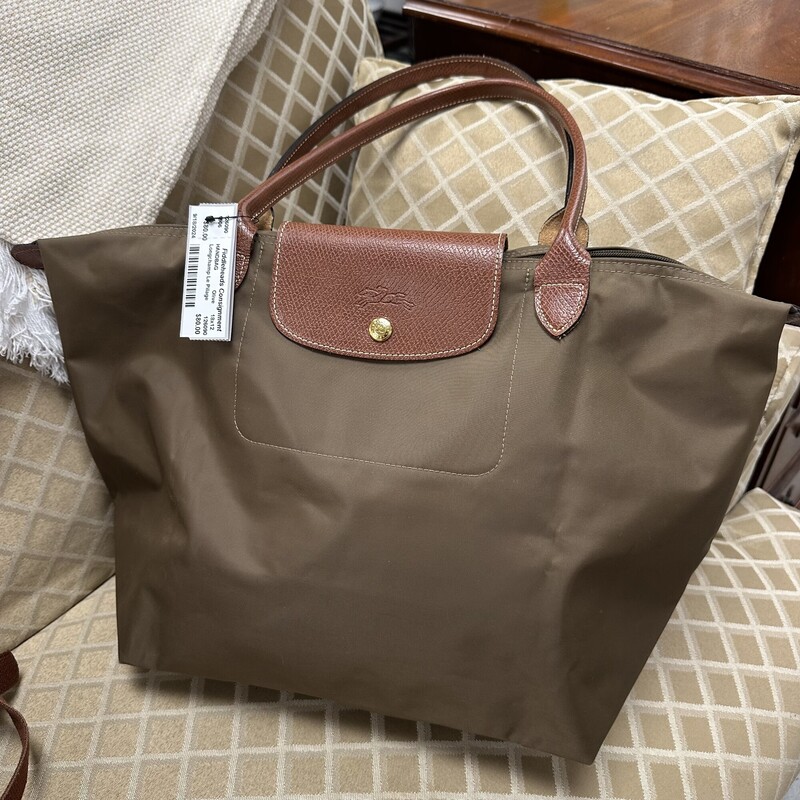 Longchamp Le Pilage, Olive Green
Size: 18x12