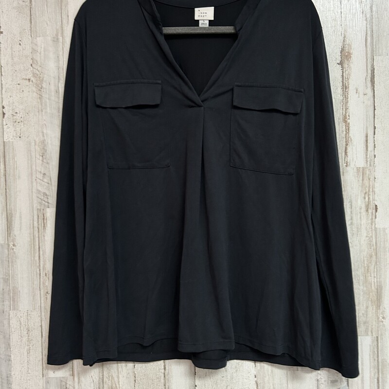 L Black Pocket Top