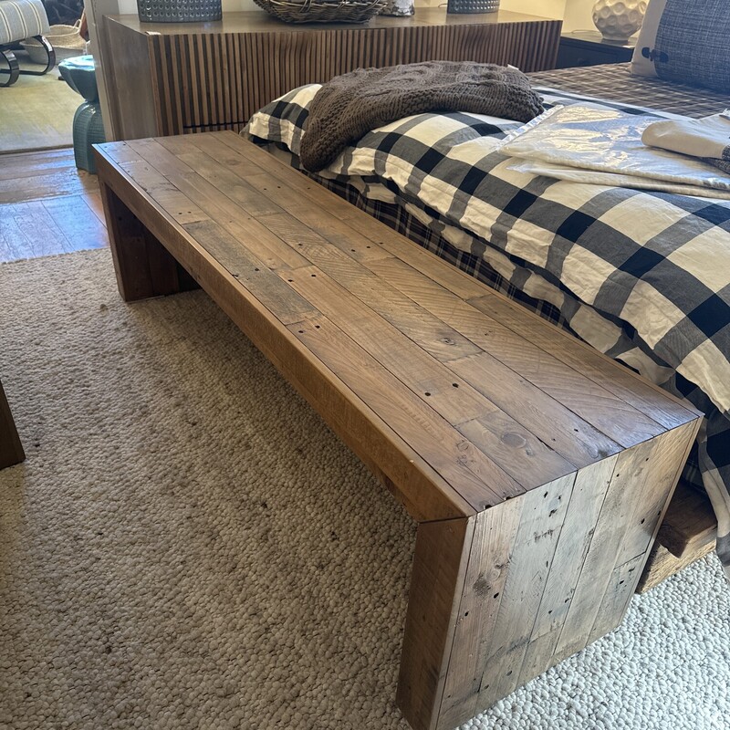 Reclaimed Wood Bench<br />
<br />
 Size: 65Lx15Wx18T