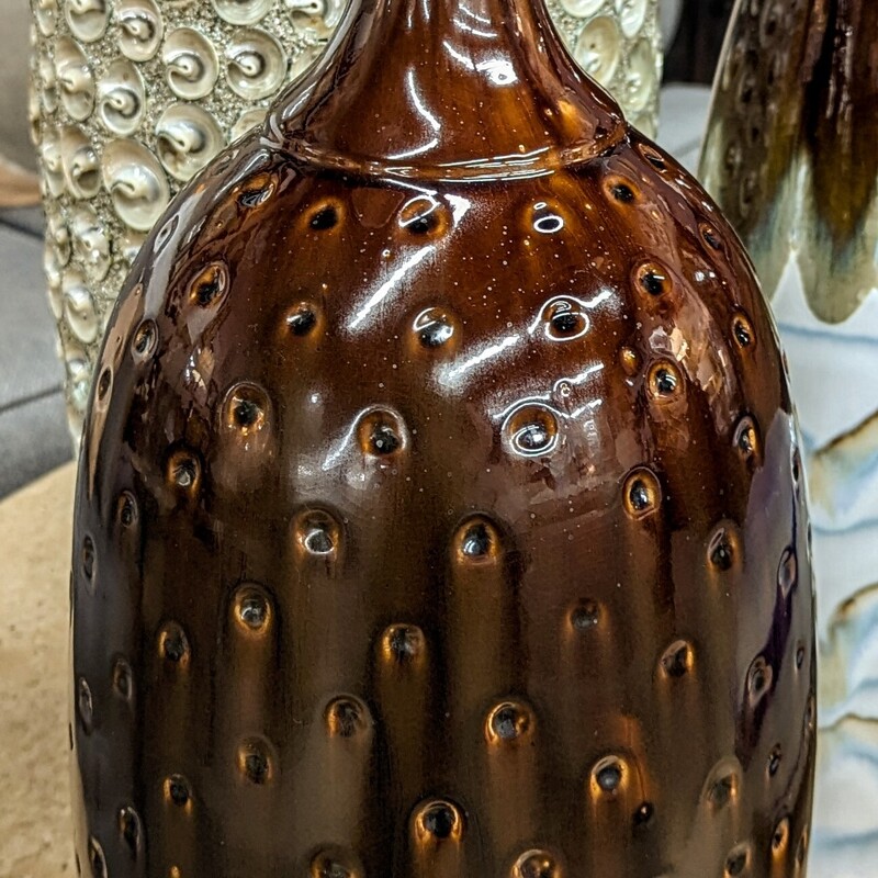 Ceramic Bottleneck Dotted Vase
Brown Size: 8 x 20.5H