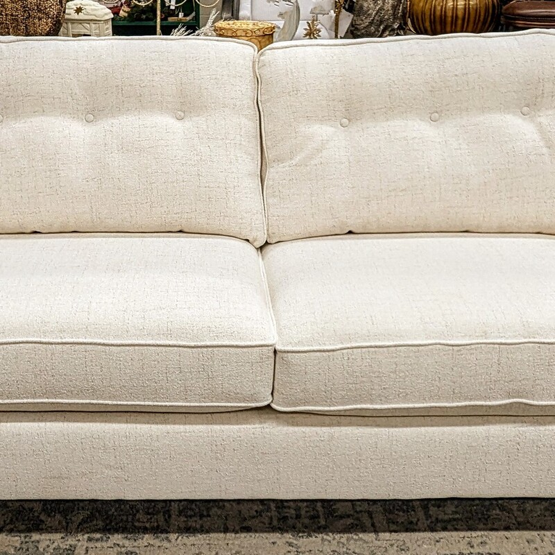 Lazy Boy Chenille Sofa
Cream with Subtle Tan Accent
ize: 78x38x38H