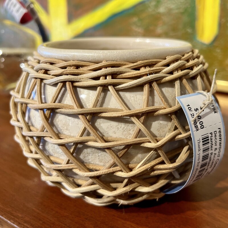 Planter Rattan-Wrapped