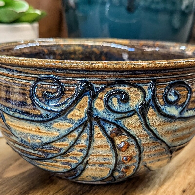 Artisan Ribbed Pottery Bowl
Blue Brown Tan Size: 6 x 3H