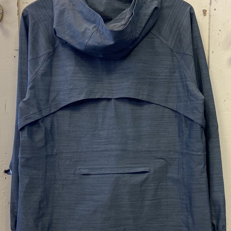 Blue Zip Up Jacket<br />
Blue<br />
Size: L R $139