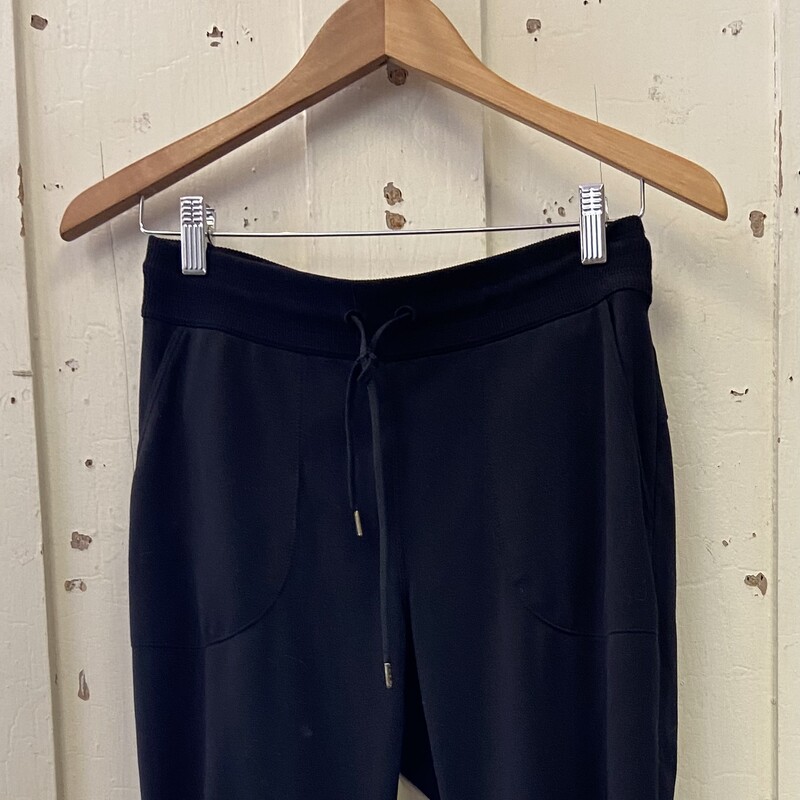 Black Drwstring Joggers
Black
Size: Small