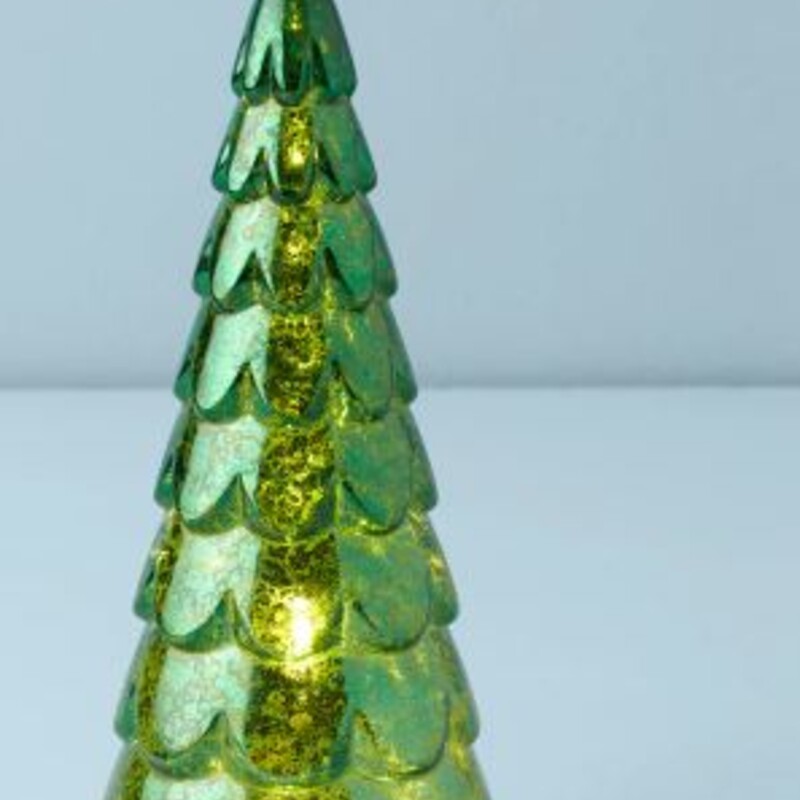 Lenox Radiant Jewel Tone Tree
Green, Gold
Lights up/ Batteries not included
 Size: 3.5x9.5H