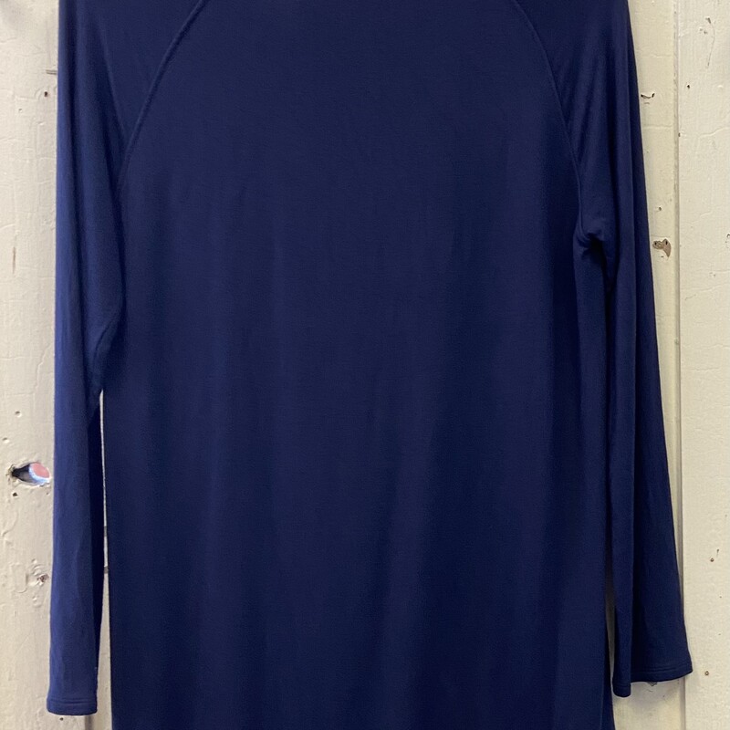 Nvy Pullover Tunic<br />
Navy<br />
Size: S - Tall