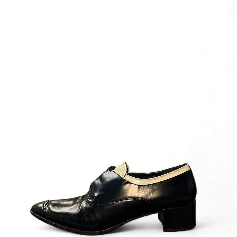 Pradaa Brogues Two Tone
 Black
 Size: 41

Some creasing on the leather.