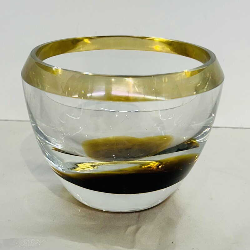 Gold Trim Blown Glass Bowl
Clear Gold
Size: 5 x 4H