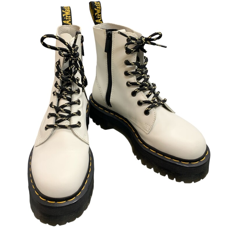 Dr. Martens, White, Size: 6