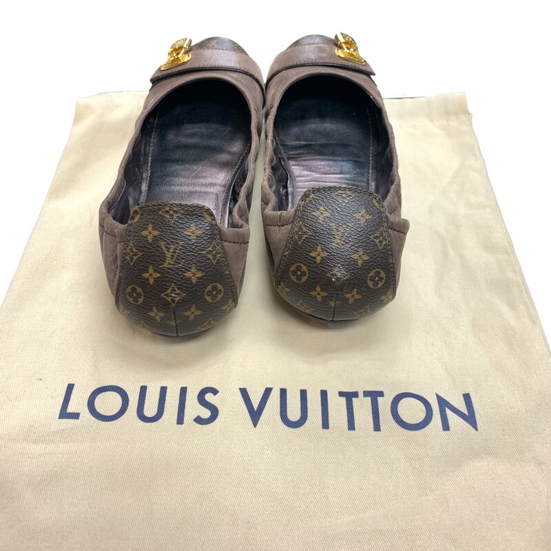 Louis Vuitton Ballet Shoe, Brown, Size: 9