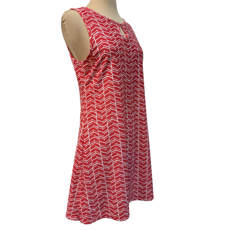 Nuu Muu Active Dress<br />
Melanie/Papayay! 2015 Design<br />
Keyhole Detail In Front<br />
Colors: Red and White<br />
Size: Large