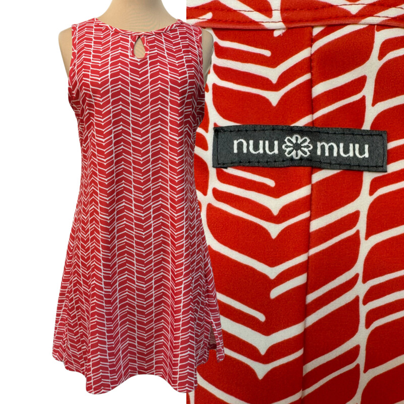 Nuu Muu Active Dress
Melanie/Papayay! 2015 Design
Keyhole Detail In Front
Colors: Red and White
Size: Large