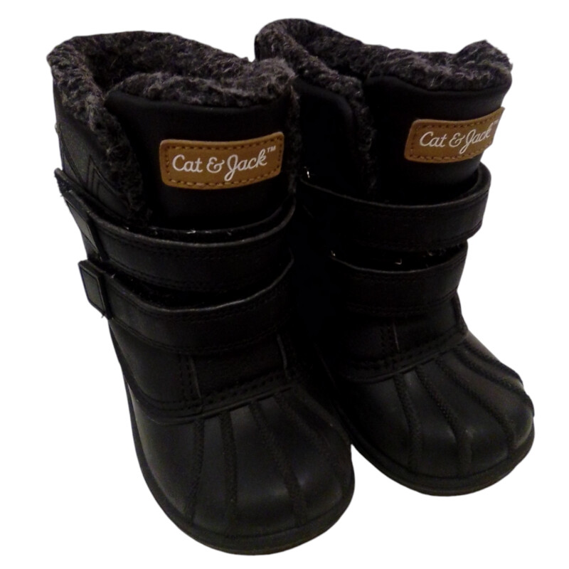 Shoes: Black Snow Boots