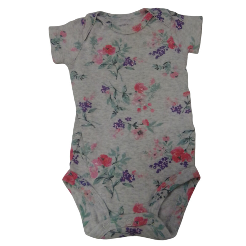 Onesie: Floral/grey, Girl, Size: 6m

Located at Pipsqueak Resale Boutique inside the Vancouver Mall, Suite 230, (upstairs between Round 1 and Golds Gym) or online at:

#resalerocks #pipsqueakresale #vancouverwa #portland #reusereducerecycle #fashiononabudget #chooseused #consignment #savemoney #shoplocal #weship #keepusopen #shoplocalonline #resale #resaleboutique #mommyandme #minime #fashion #reseller

All items are photographed prior to being steamed. Cross posted, items are located at #PipsqueakResaleBoutique, payments accepted: cash, paypal & credit cards. Any flaws will be described in the comments. More pictures available with link above. Local pick up available at the #VancouverMall, tax will be added (not included in price), shipping available (not included in price, *Clothing, shoes, books & DVDs for $6.99; please contact regarding shipment of toys or other larger items), item can be placed on hold with communication, message with any questions. Join Pipsqueak Resale - Online to see all the new items! Follow us on IG @pipsqueakresale & Thanks for looking! Due to the nature of consignment, any known flaws will be described; ALL SHIPPED SALES ARE FINAL. All items are currently located inside Pipsqueak Resale Boutique as a store front items purchased on location before items are prepared for shipment will be refunded.