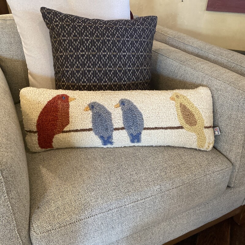 4 Corners Bird Pillow