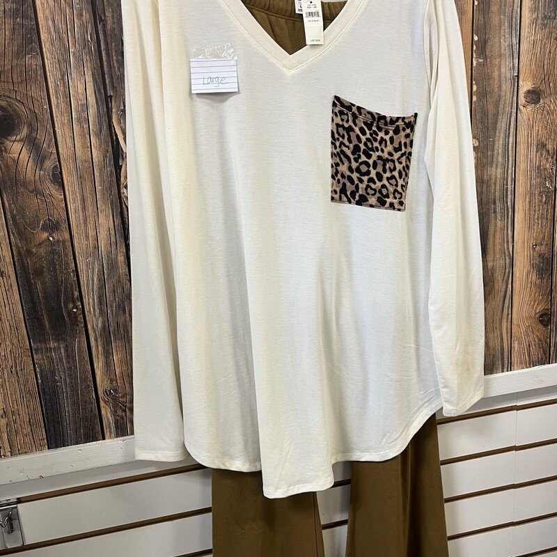 Nwt Cream Animal Print Ou