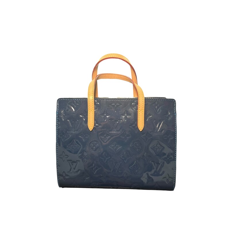 Louis Vuitton Catalina Grand<br />
Blue<br />
 Vernis BB<br />
<br />
<br />
Dimensions:<br />
Length: 23 cm,Width: 9 cm,Height: 18 cm<br />
<br />
Date Code:<br />
SN0193<br />
<br />
In excellent contion. No dustbag or box.