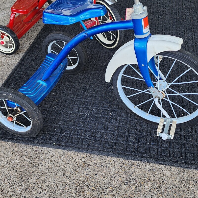 Vtg AMF Junior Tricycle