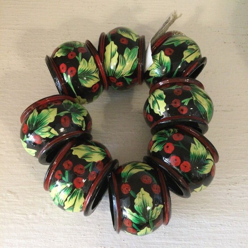 Holiday Napkin Rings,
Black/Red/Green,
Size: None