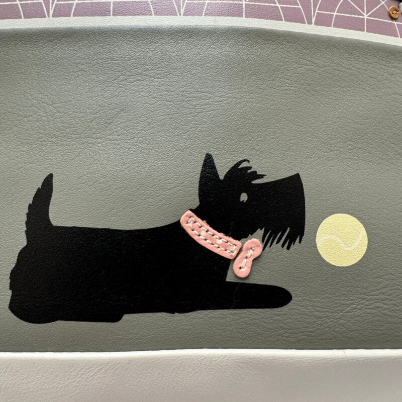 Radley London Weekend Walkies Tote<br />
Color: Mint, Cream, Black, Pink, Purple, and Green<br />
Two Inner Pockets and One Zippered Pocket<br />
Adorable!