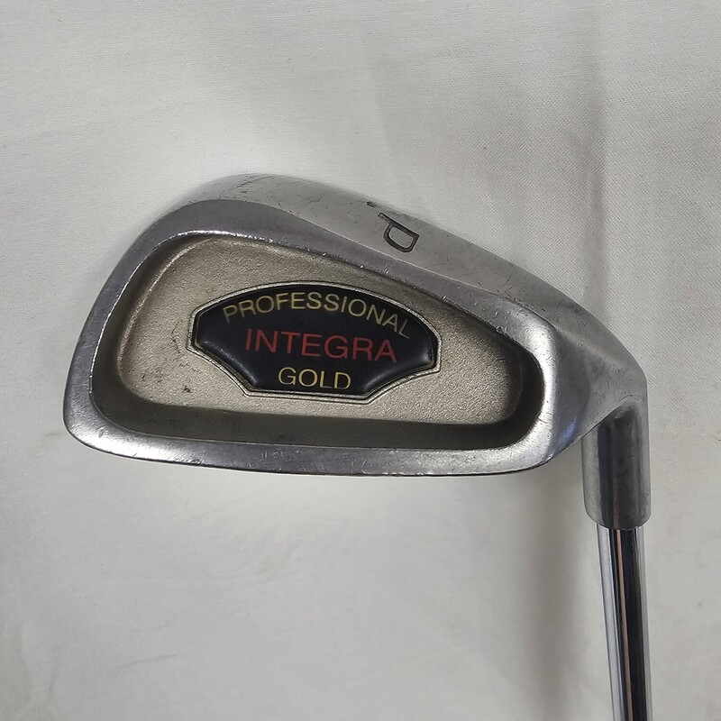 Integra Gold Professional Pitching Wedge
Right Hand
Steel Shaft
Pre-owned