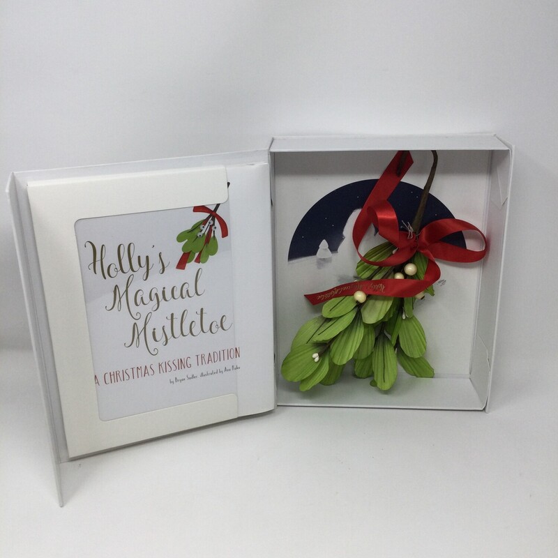 Holly's Magical Mistletoe,
White/Green/Red,
Size: 8.5 X 10.5 In