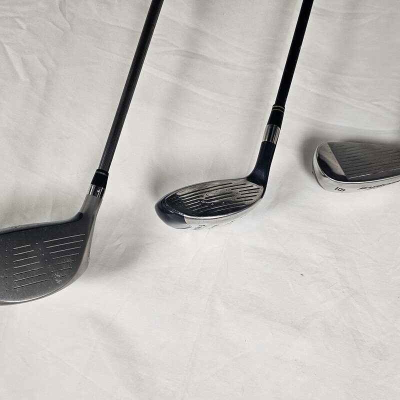 Set contains:<br />
-Nike 12* Driver with head cover<br />
-Nicklaus Co Golden Bear M86 Low Center of Gravity 3w, 5w, 5i, 6i, 7i, 9i, PW, SW, & Putter.<br />
-Light & Easy III Square Two 34* 13 wood (replaces 8i)<br />
-Tour Edge Bazooka JMax 30* 6 iron-wood<br />
All pre-owned in great condition!<br />
Clubs only, does not come with bag