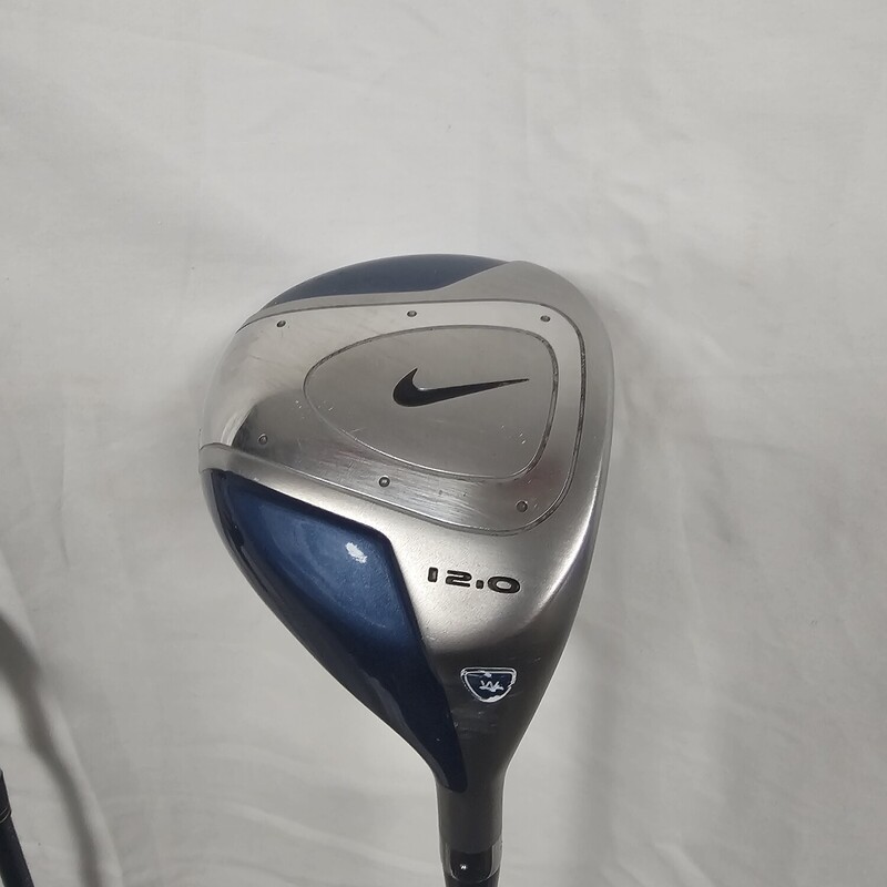 Set contains:<br />
-Nike 12* Driver with head cover<br />
-Nicklaus Co Golden Bear M86 Low Center of Gravity 3w, 5w, 5i, 6i, 7i, 9i, PW, SW, & Putter.<br />
-Light & Easy III Square Two 34* 13 wood (replaces 8i)<br />
-Tour Edge Bazooka JMax 30* 6 iron-wood<br />
All pre-owned in great condition!<br />
Clubs only, does not come with bag