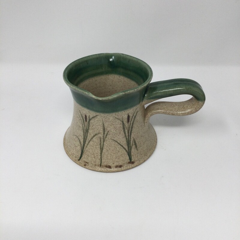 Pottery Gravy/Sauce Serve,
Sand/Green,
Size: 6.5 X 4 In