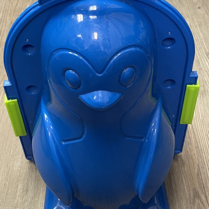 Snow Buddy Penguine, Blue, Size: Pre-owned