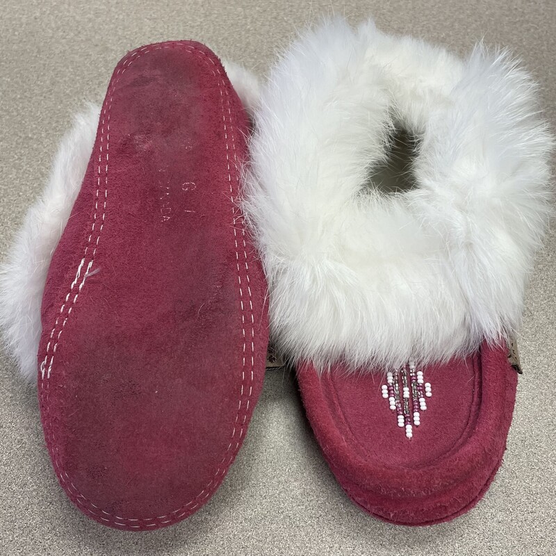 Laurentian Chief Slippers, Pink, Size: 11Y