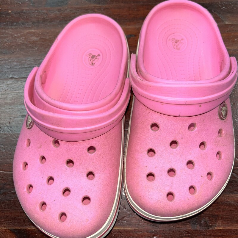 Y1 Pink Rubber Crocs