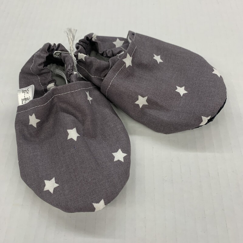 By Grace, Size: 9-12m, Item: Slippers