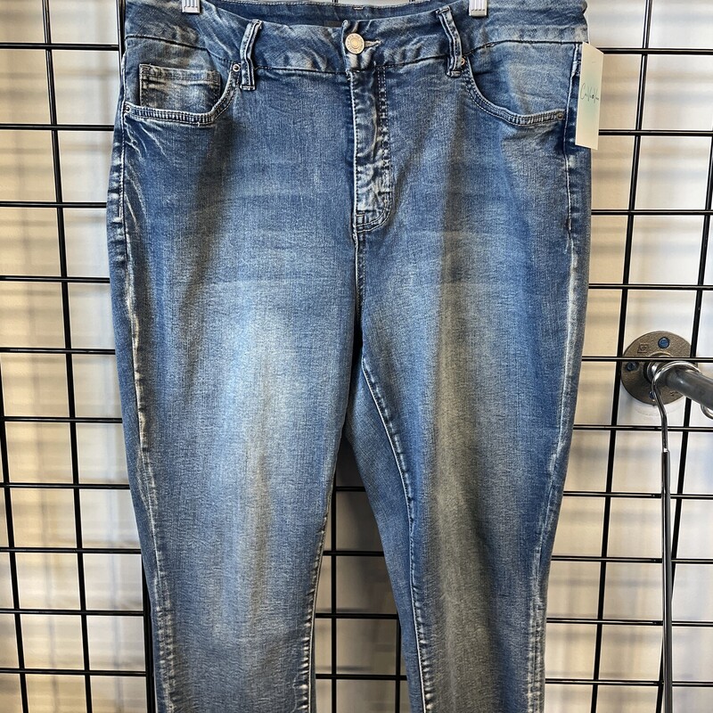 Royalty For Me Capri, Denim, Size: 1X