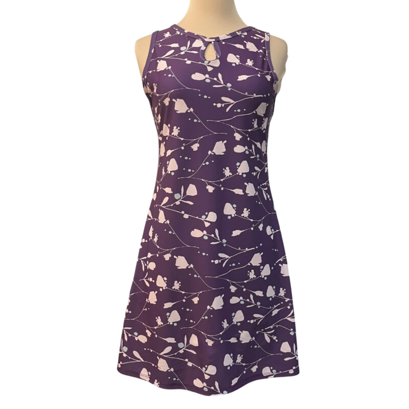 Nuu Muu Active Dress<br />
Keyhole Detail<br />
Purrfect/SugarPlum 2015 Pattern<br />
Colors:  Purple and Blush<br />
Size: Medium