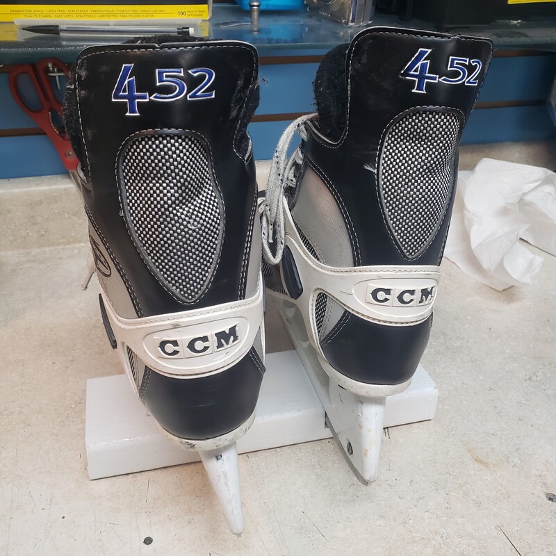 CCM Tacks 452 Hockey Skates, Size: 11.5