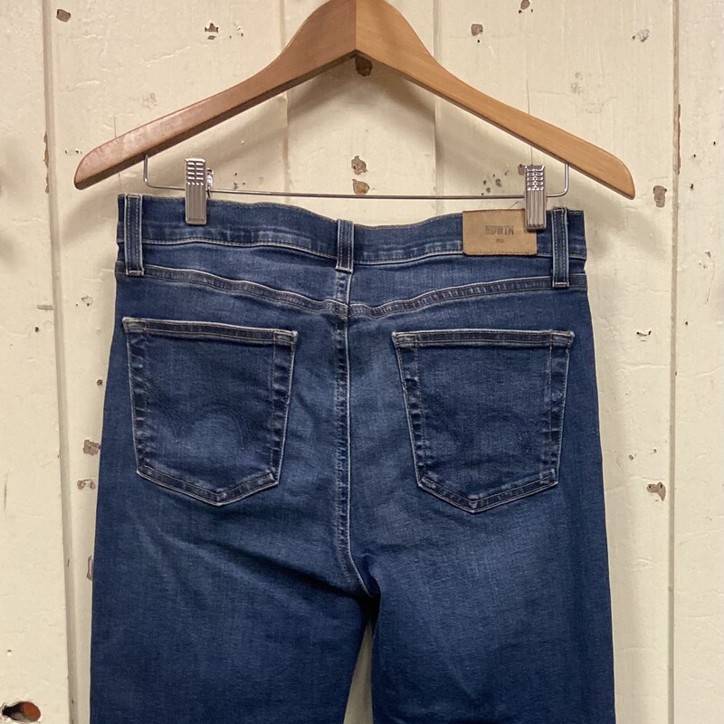 Denim Frayed Jeans<br />
Blue<br />
Size: 6 R $169