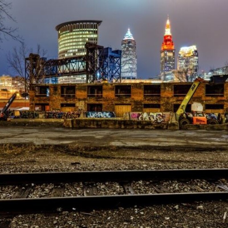 Cleveland Abandoned Building Metal Wall Decor
Blue Orange Brown Size: 30 x 20H
Abandoned building now know as Brewdog
NEW
Local Cleveland Artist