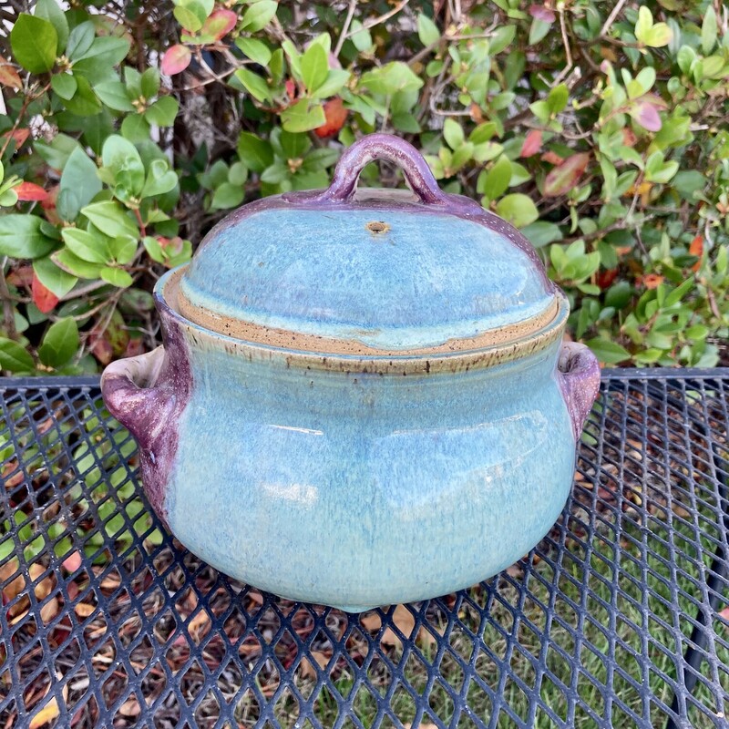 Pottery Bean Pot