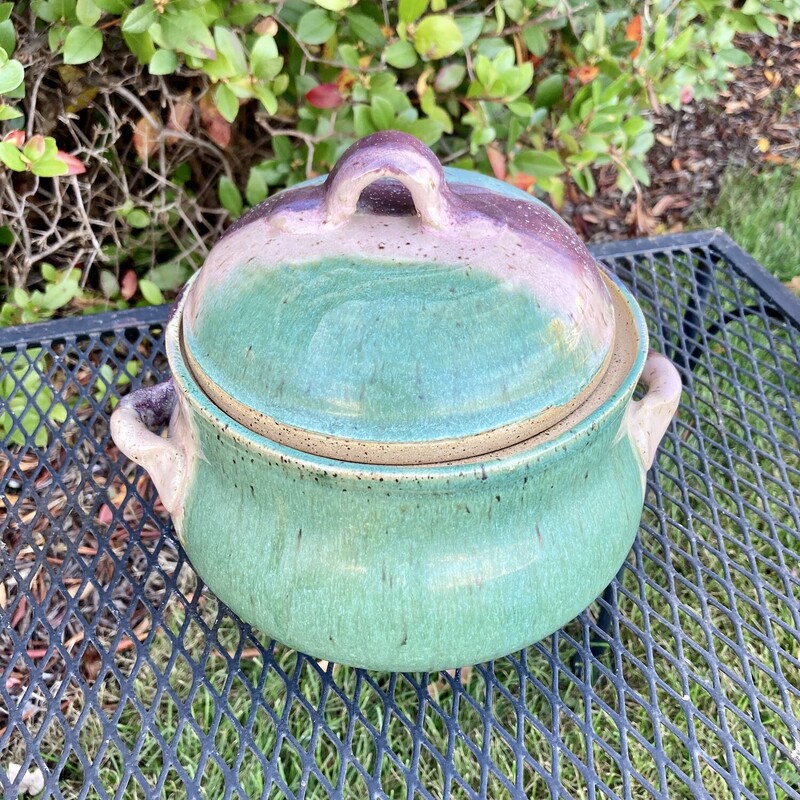 Pottery Bean Pot