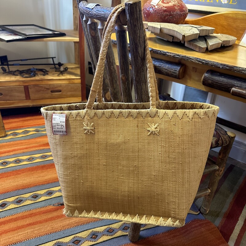 Woven Beach Bag

Size: 20Lx13W