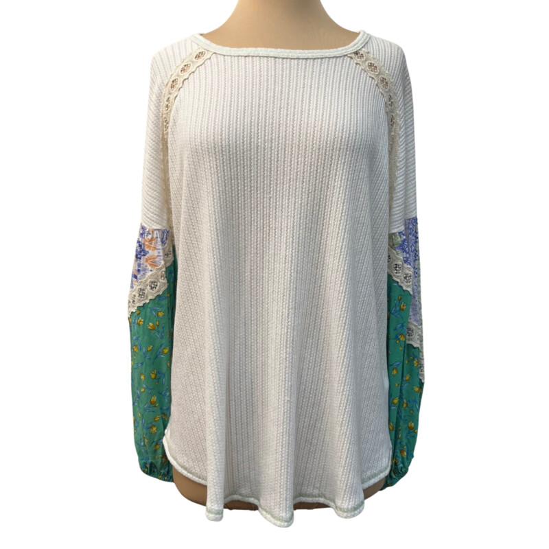 Hummingbird Boho Top<br />
Anthropologie Brand<br />
Waffle Texture<br />
Lace Detail<br />
Color:  White, Green, Yellow, Blue<br />
Size: Large