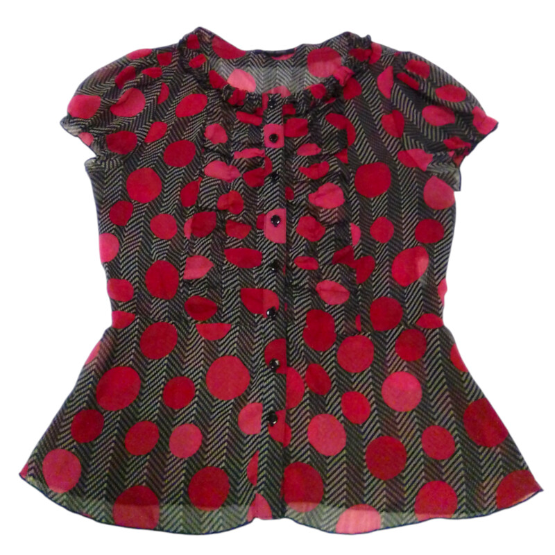 Shirt: Red/pink Circles