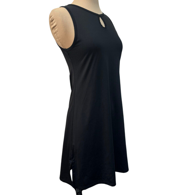 Nuu Muu Active Dress<br />
Keyhole Detail<br />
Jet (Go Be) 2022 Pattern<br />
Color: Black<br />
Size: Medium