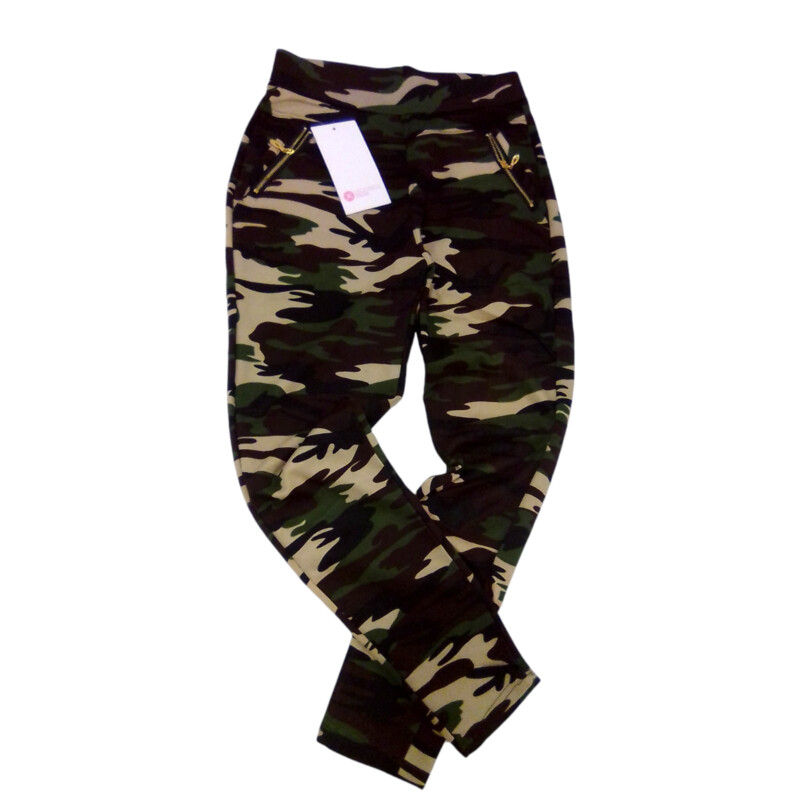 Pants:Camo Green